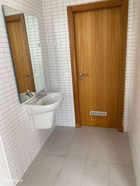 Loja no centro histórico de Viseu - Grande imagem: 5/6