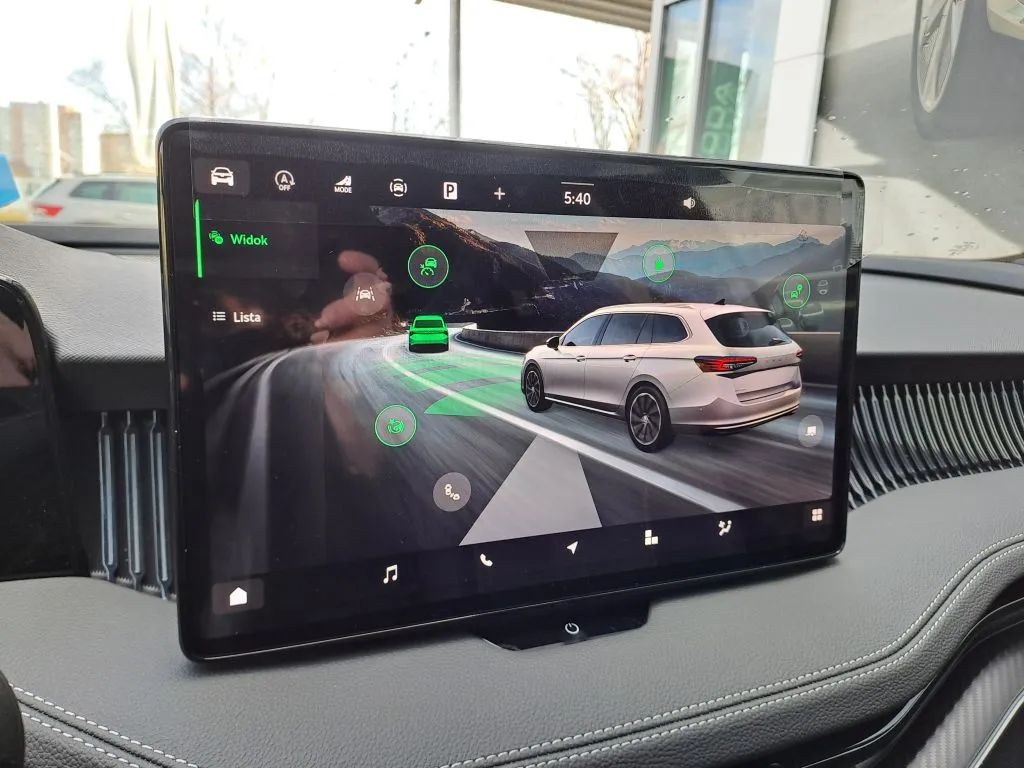 SKODA SUPERB 2.0 TSI 204KM DSG SPORTLINE, RP2025, dostępny od ręki