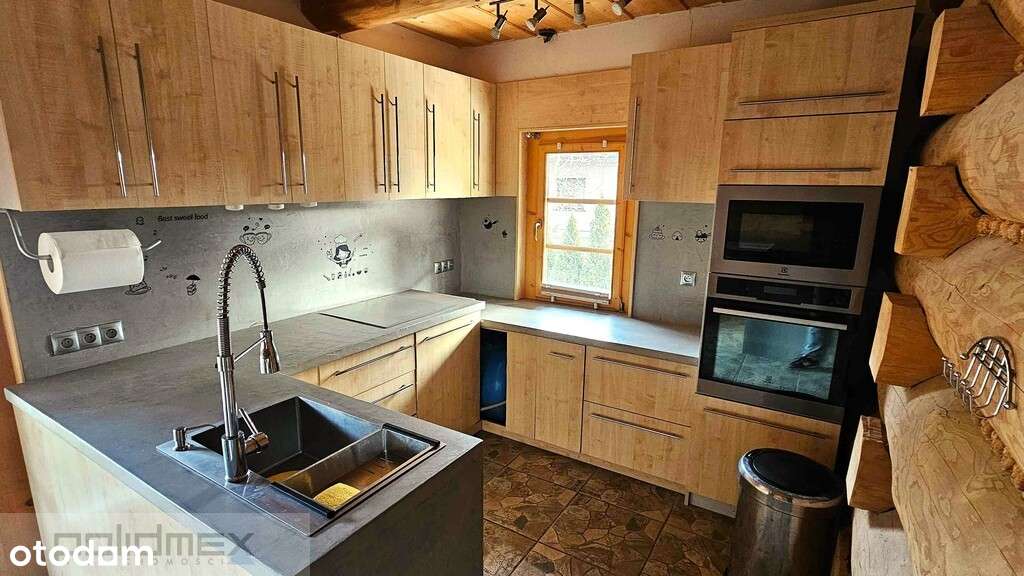 Dom z bala, gotowy do zamieszkania.-5