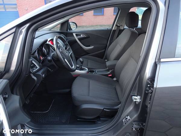 Opel Astra IV 1.6 Cosmo - 7