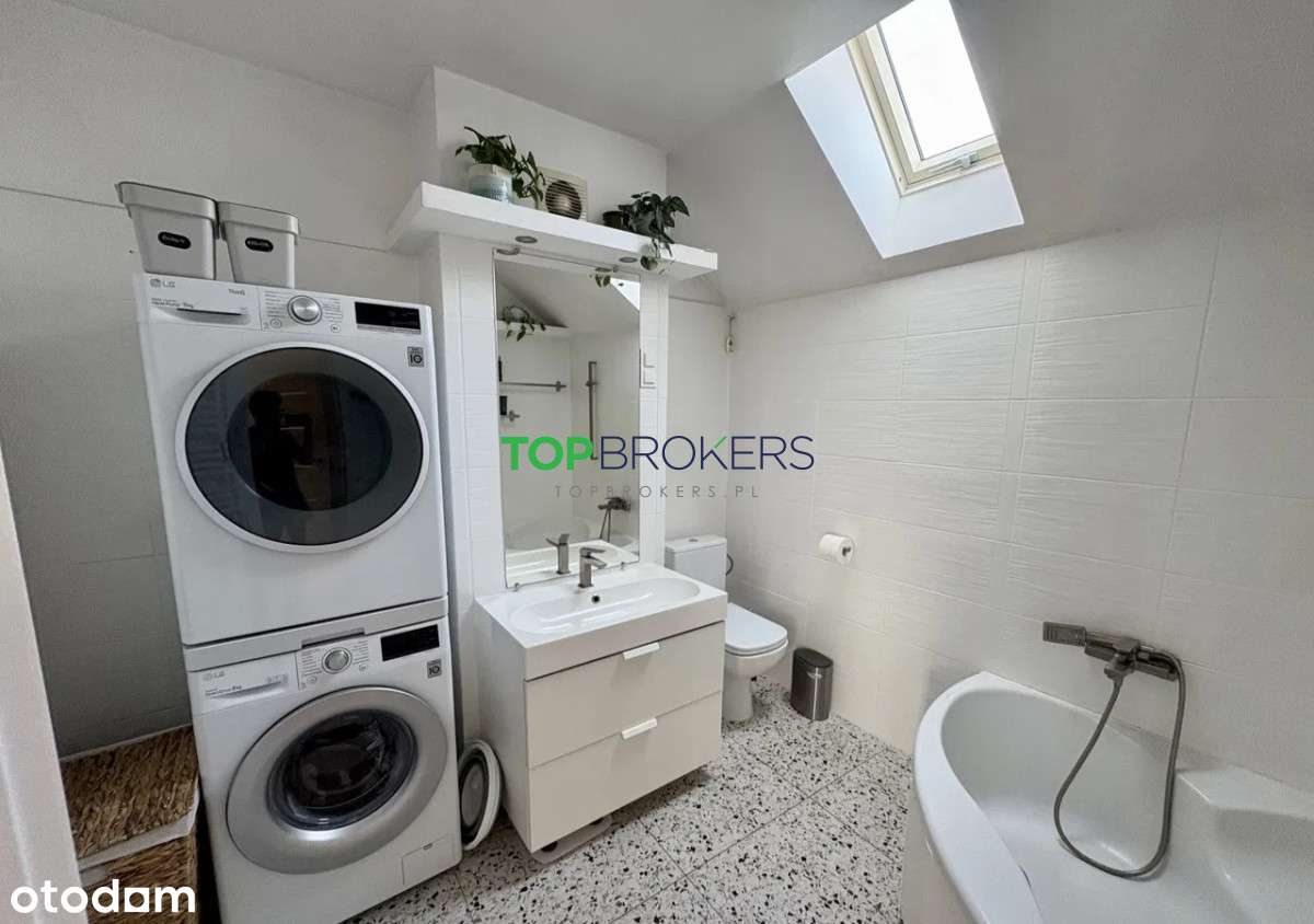 Przestronne trzy pokoje na dwóch poziomach-10