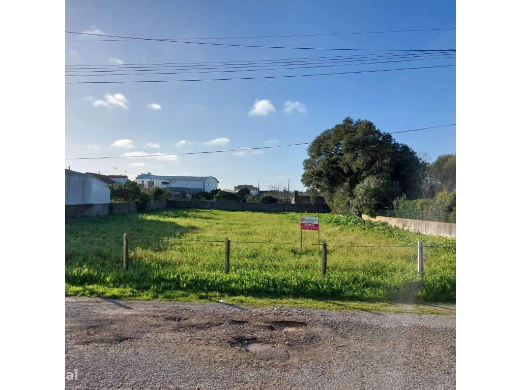Terreno urbano com viabilidade de construção numa zona calma de Car... - Grande imagem: 3/4