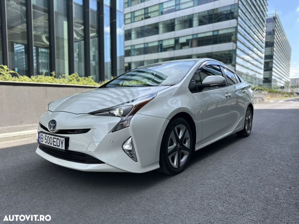 Second hand Toyota Prius - 15 500 EUR, 162 420 km - Autovit
