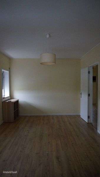 Apartamento T3 +1 disponível para arrendamento imediato. - Grande imagem: 5/9