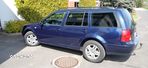 Volkswagen Golf - 3