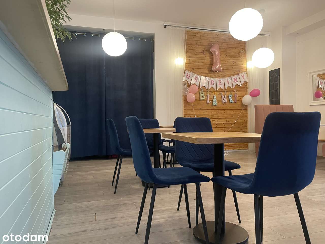 Odstępne za w pełni funkcjonującą kawiarnię dla dzieci, obejmujące-1