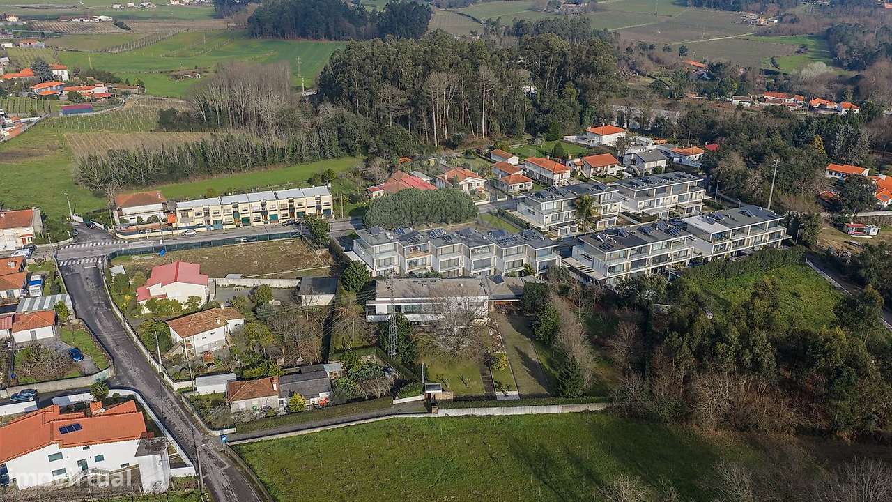 Moradia T4 para venda - Grande imagem: 2/27