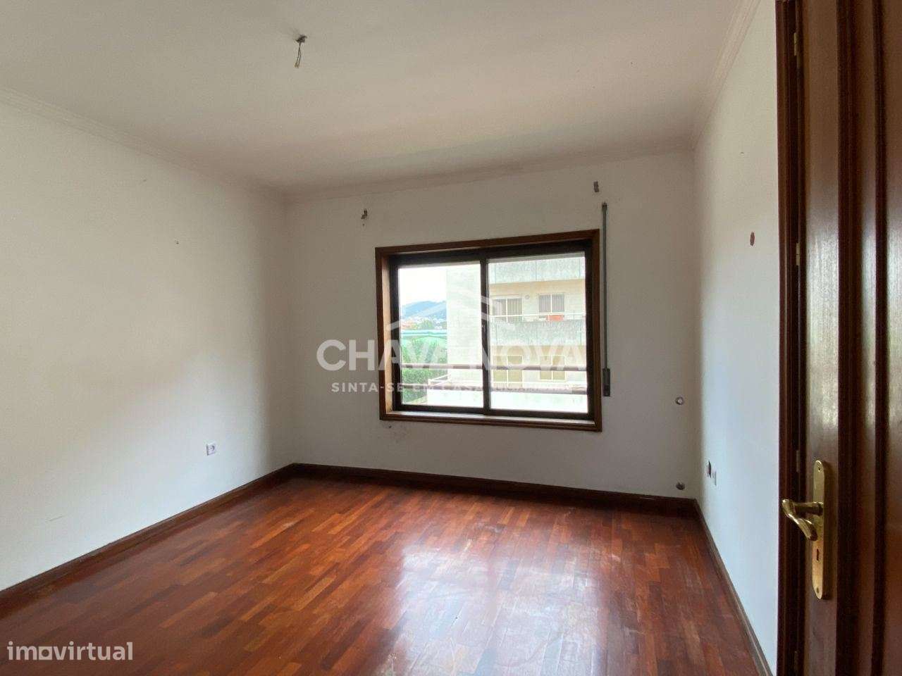 Apartamento T2 C/garagem Box em Perosinho (Vila Nova de Gaia) - Grande imagem: 4/16