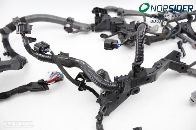 Instala elect comparti motor Toyota Auris|12-15 - 5