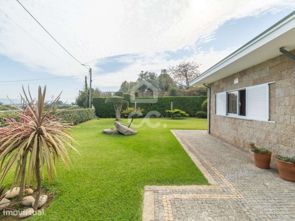 Moradia Individual de Luxo T4 às Portas da Cidade - Gavião, Famalicão-37