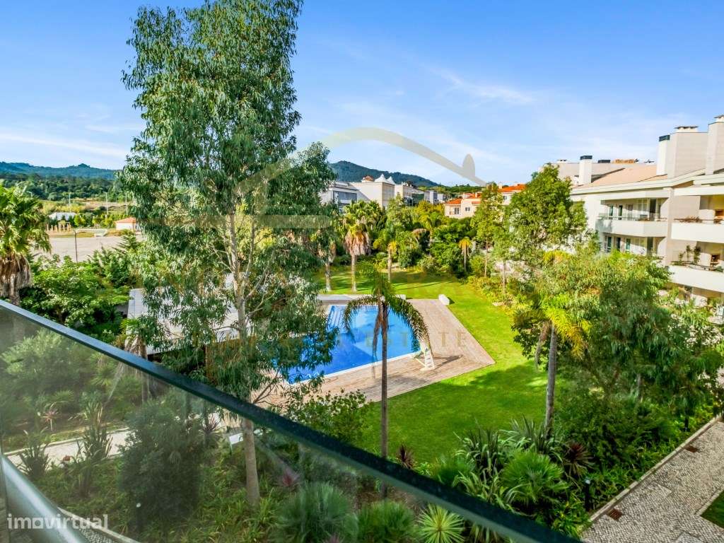 Duplex T6 com 400m2 de área na Quinta da Beloura, box independente-32