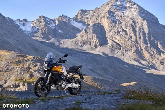 Moto Guzzi Stelvio - 14