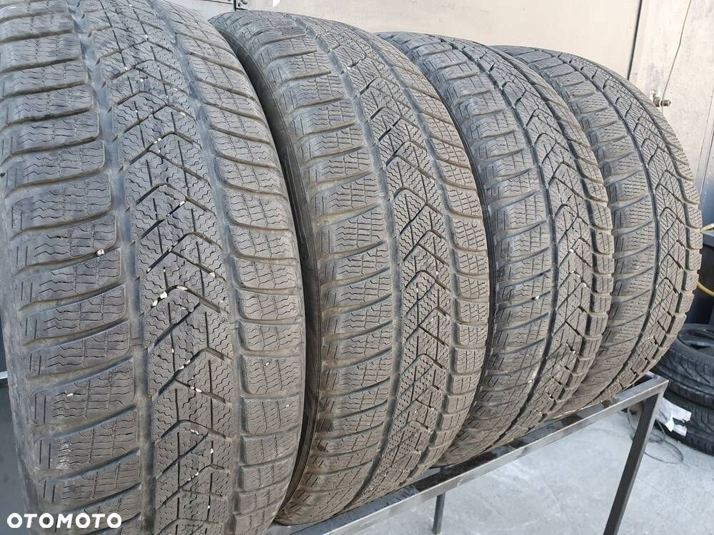 215/50R18 Pirelli Sottozero 3 komplet opon zima 6,2mm - 2