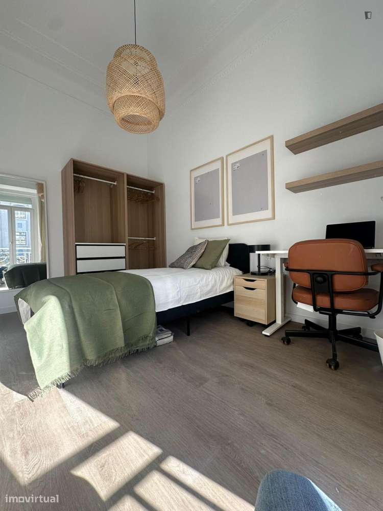 Quarto - localizado em São Sebastião Lisbon - Grande imagem: 4/9