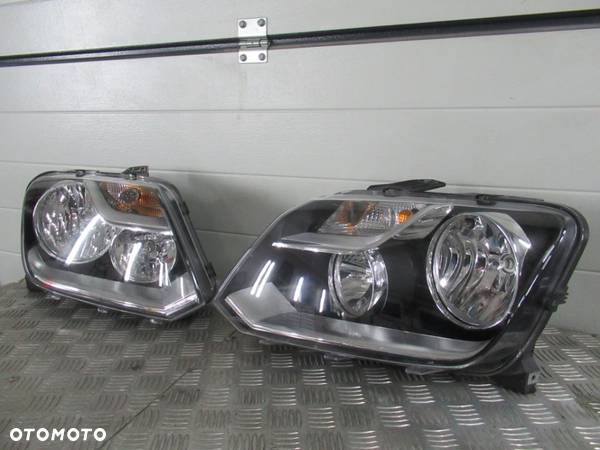 LAMPA LEWA PRAWA PRZEDNIA PRZÓD VW AMAROK 2H1 2009- - 2