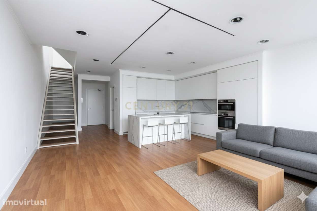 Prédio no centro do Montijo - Grande imagem: 3/19