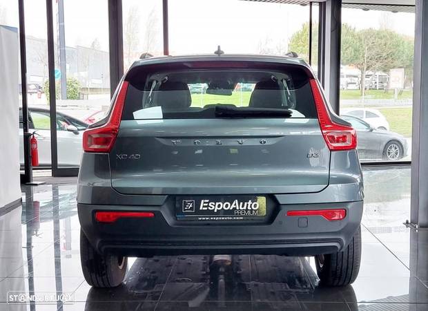 Volvo XC 40 2.0 D3 Geartronic - 5