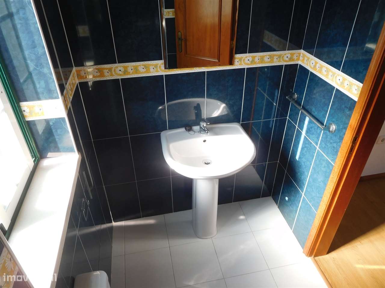 Moradia T3 / Condomínio Fechado / Marinha Grande-13