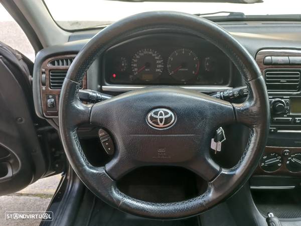 Toyota Avensis SW 1.6 Sol - 15