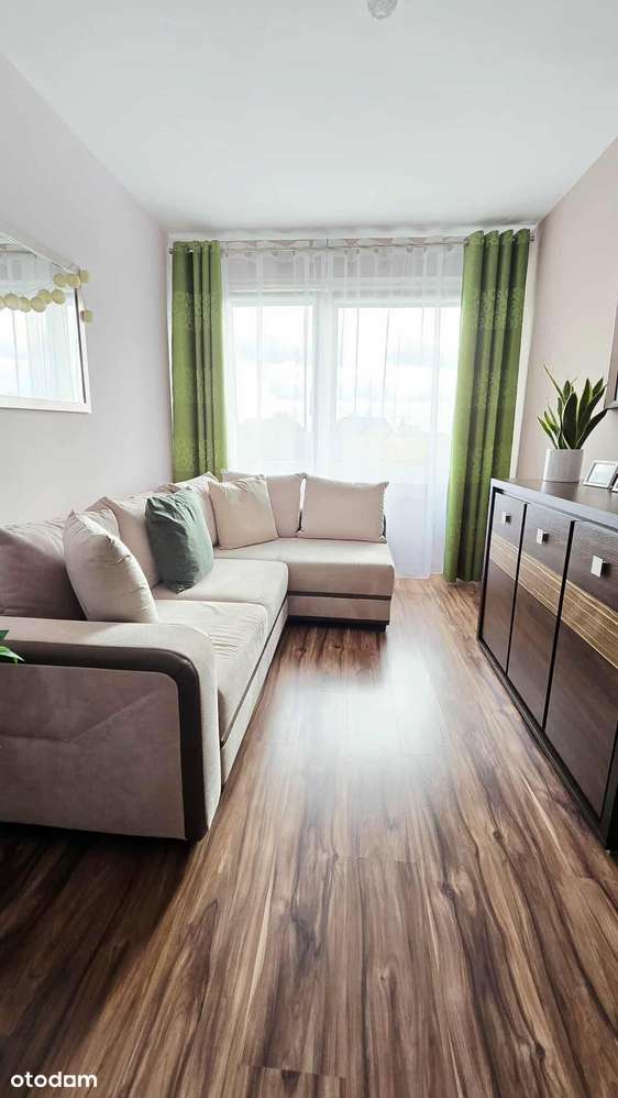 Sprzedam 3 pokojowe mieszkanie bardzo dobry standard-1