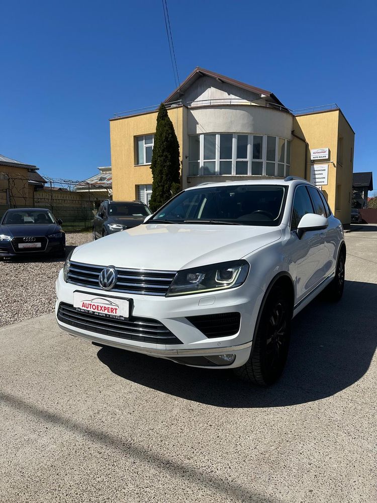 Volkswagen Touareg II [2010 - 2018] 3.0 V6 TDI SCR Blue Motion DPF Automatik 2017
