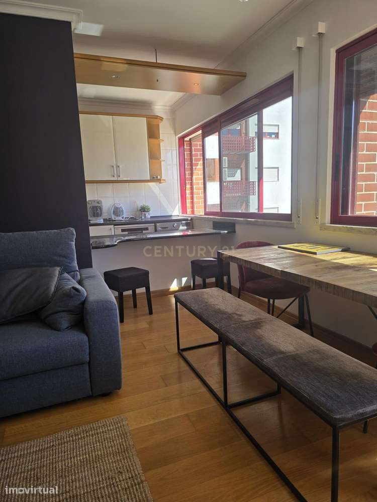 OPORTUNIDADE  - Arrendamento T1 c/parqueamento Benfica - Grande imagem: 5/18