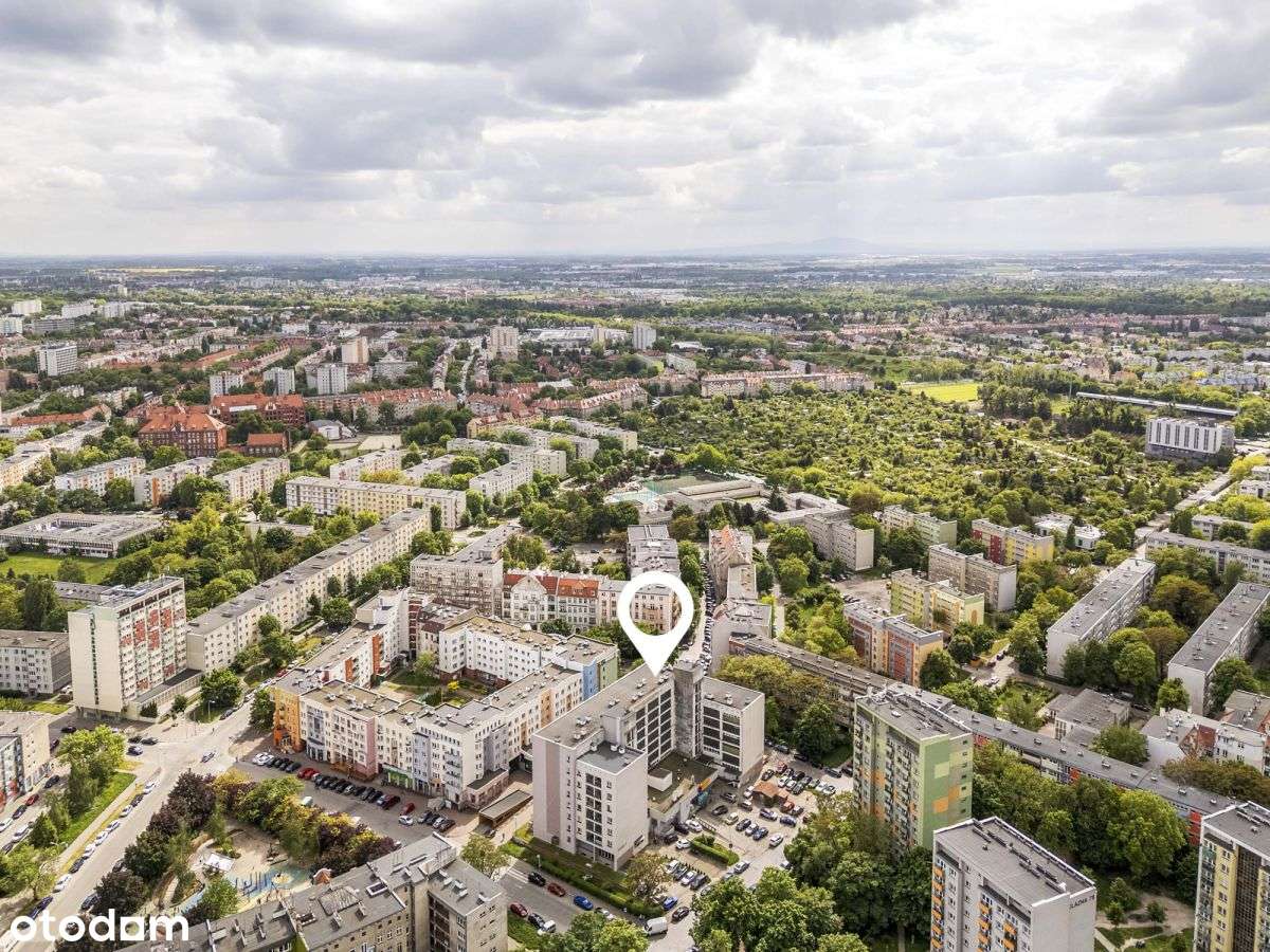 okolice Sky Tower- ulica Żelazna-14