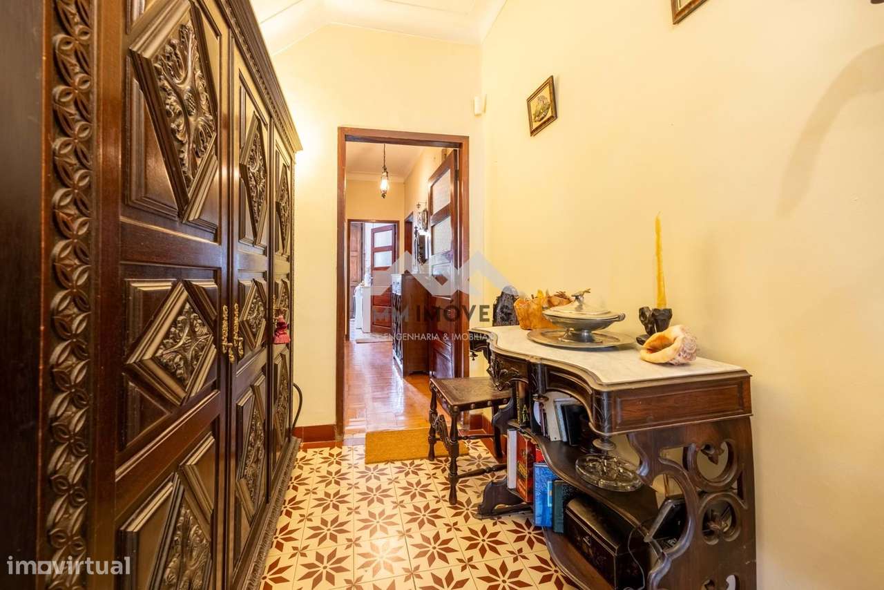 Moradia T5 | Porto - Antas | Espaço Exterior | Varanda | Garagem - Grande imagem: 5/22