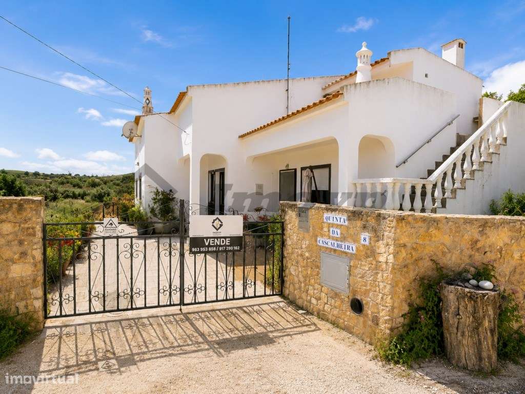 Moradia T3 com amplo terreno a 1,5 km da praia, Vila do Bispo-34