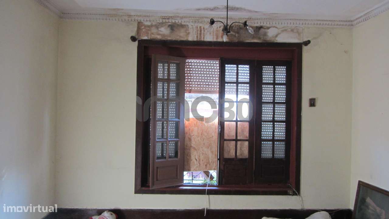 Dois Prédios no Porto / Marquês - Grande imagem: 5/9