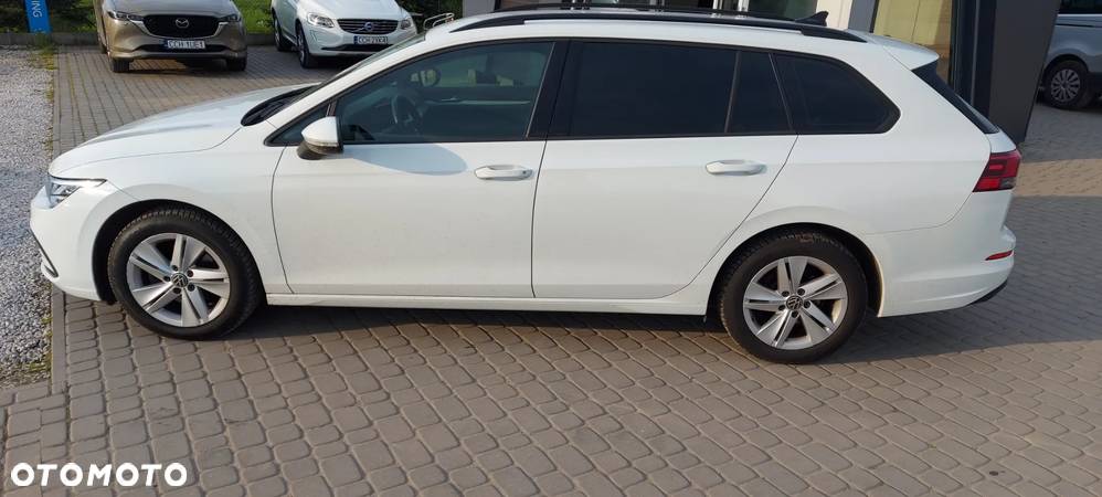 Volkswagen Golf VIII 1.5 TSI EVO Active - 4