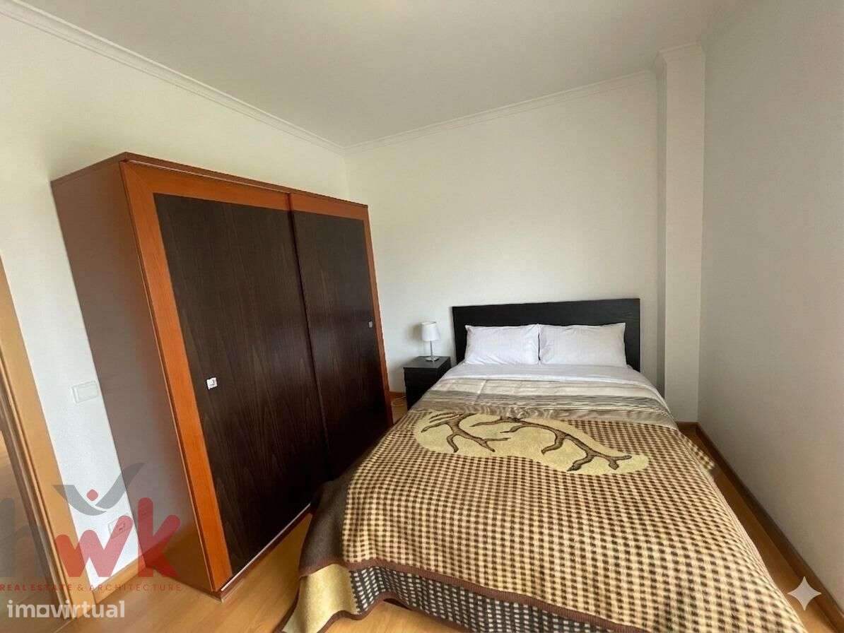 Moradia T4 Moderna com Vista Serra da Estrela-13