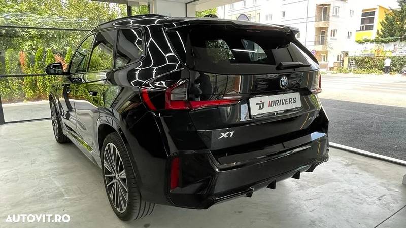 BMW X1 xDrive23i AT MHEV - 4