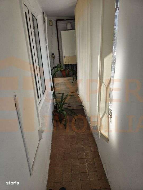 Casa 4 camere de vanzare - zona Dacia / Trocadero, Constanta - Imagine principală: 5/8