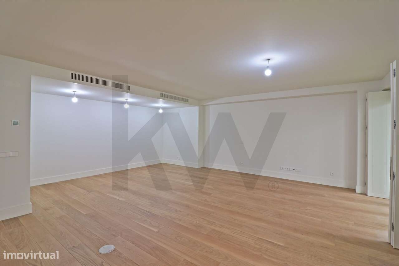 Apartamento T3 Elegante e Sofisticado em Lisboa - Grande imagem: 4/12