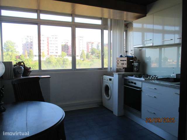 T3 Rua Nicolau Chanterenne - Grande imagem: 2/24