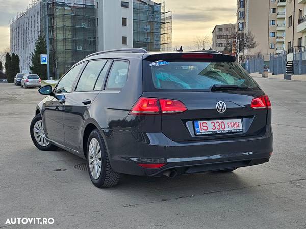 Volkswagen Golf - 4