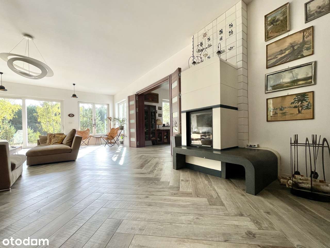 Posiadłość pod Warszawą z Basenem, własnym lasem i jeziorem.-5