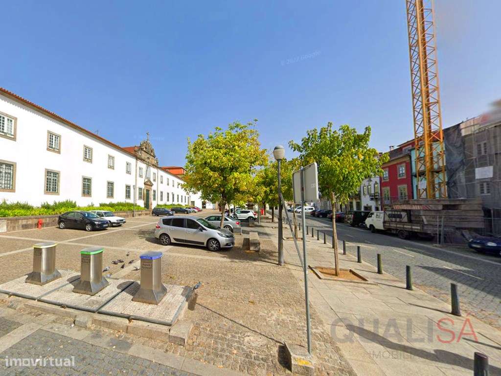Apartamento T1 novo no centro histórico de Braga, no Largo Santiago...-10