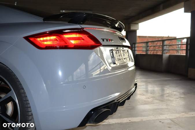 Audi TT RS Coupe quattro S tronic - 12