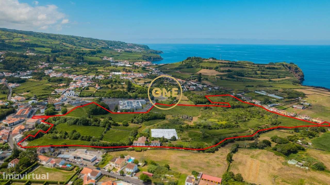 Potencial Inigualável no Centro das Capelas – Ponta Delgada, São Migue - Grande imagem: 2/14