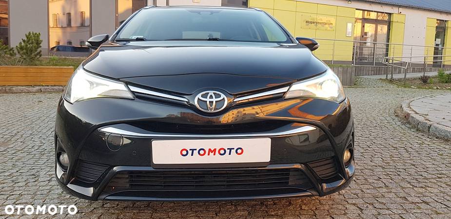 Toyota Avensis 2.0 D-4D Active Business - 2