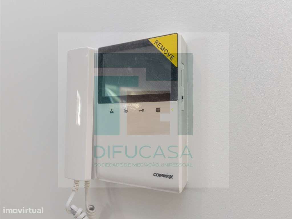 Moradia Geminada T3 + escritorio-18