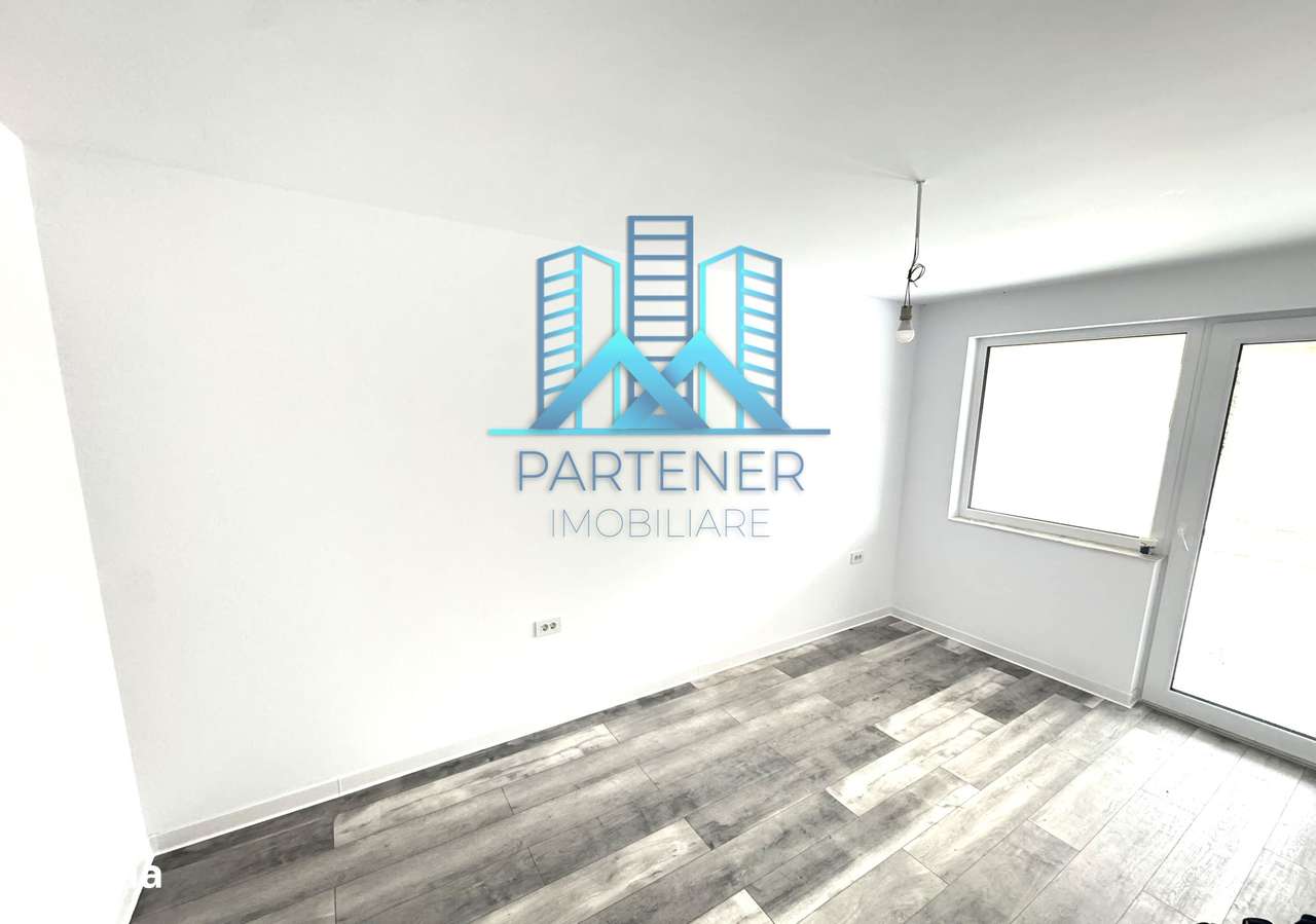 GRADINA 40 mp!Parcare intabulata!Apart. 2 camere,65 mp,Pacurari-Rediu - Imagine principală: 3/10