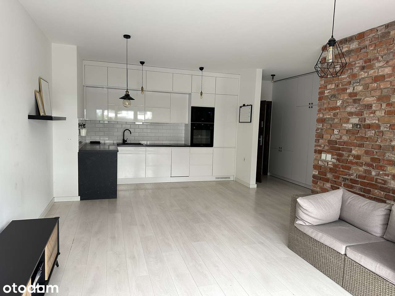 Park Bażantów wykończone mieszkanie 50,37m2  z miejscem naziemnym - Pełny obrazek: 2/19