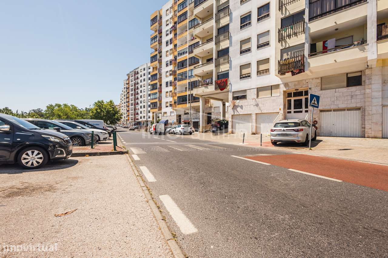 Apartamento t2 à venda na Rua Melquíades Marques-27