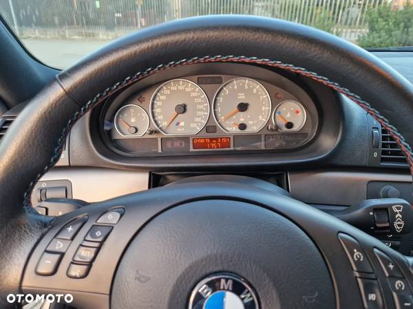 BMW M3 Standard - 15