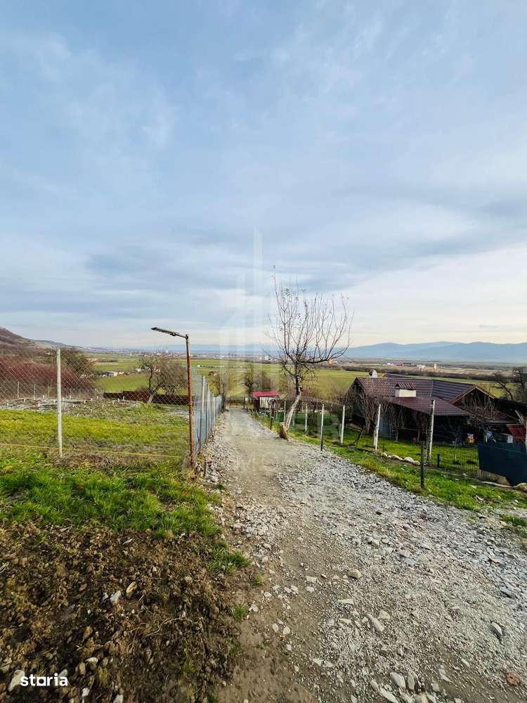 Cabana moderna cu view superb-18