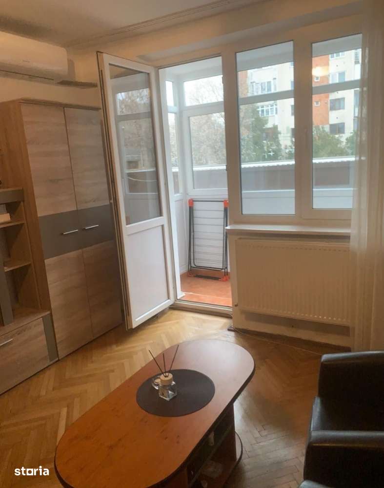 Apartament 2 camere în Calea București,etajul 1/4 cu centrală termică - Imagine principală: 4/5