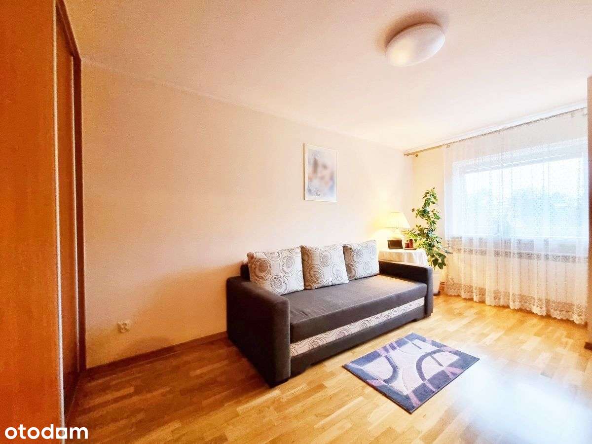 Bliżniak blisko stacji Skm Piastów, Wkd Malichy-8